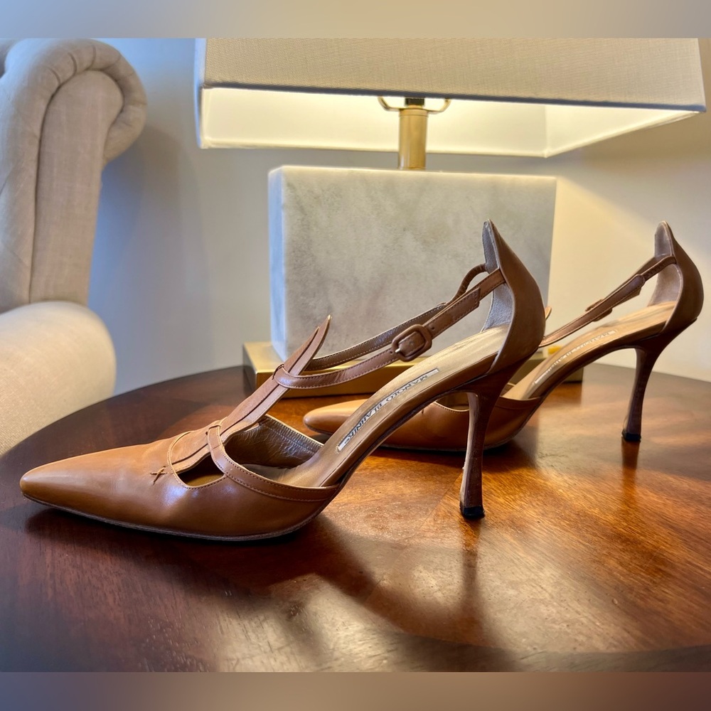 Manolo Blahnik Tan Heels